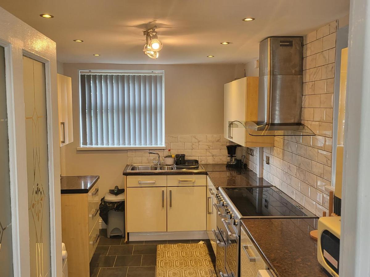 Spacious & Cosy Holiday Home In Манчестер Екстер'єр фото